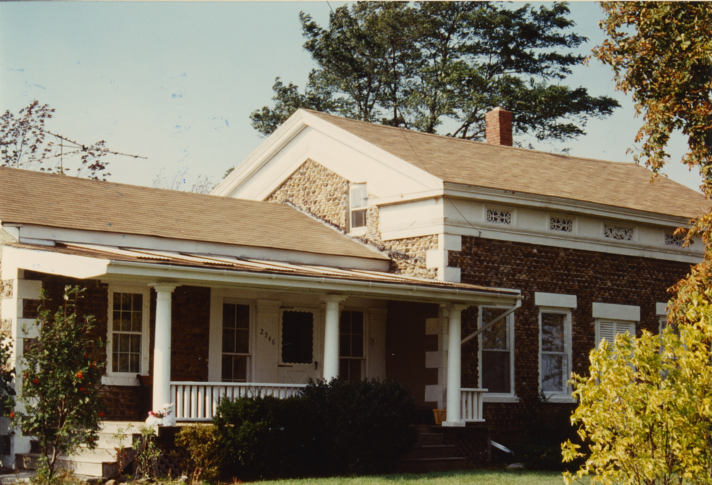 Wil-2 2546 Maple Rd 1